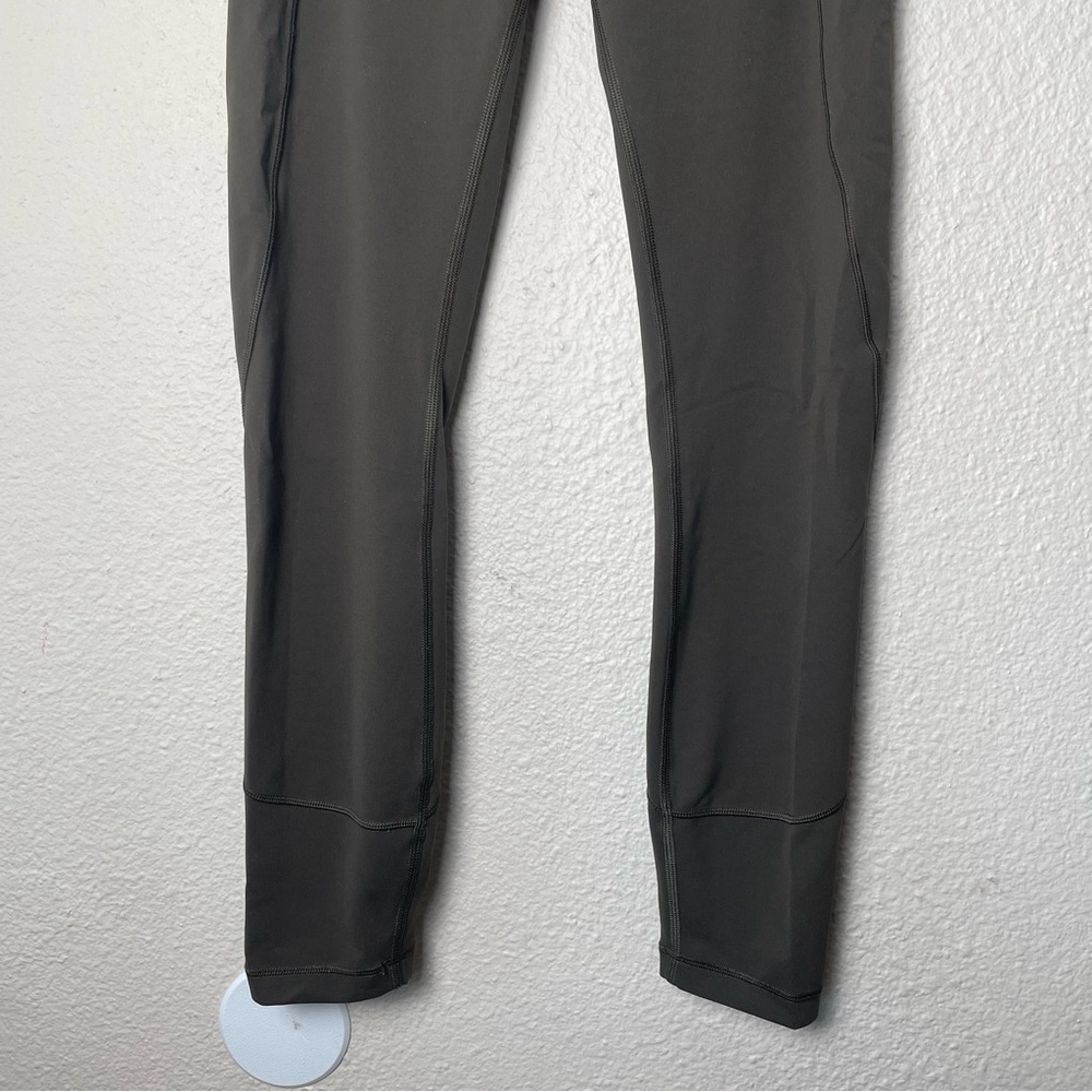Lululemon In Motion 25” Leggings Women’s 6 Olive Green Tight Workout Athletic - Picture 4 of 11